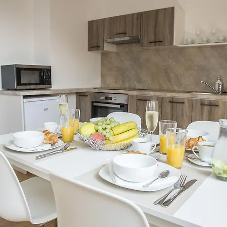 Apartment Grande - *